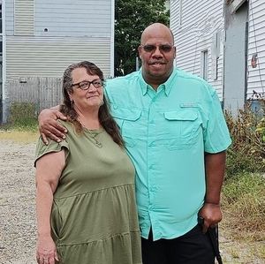 Meet your Posher, Nora